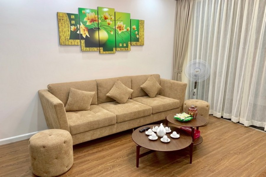 Lovely and modern furnished 2 bedroom apartment for rent in R2 tower Sunshine Riverside 1